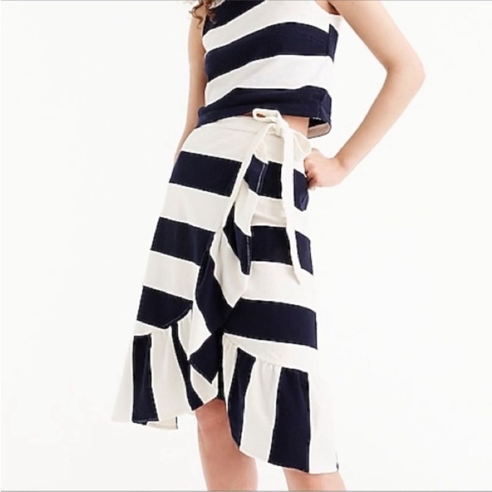 J. Crew rugby knit wrap skirt Navy/ Ivory. Size XS.